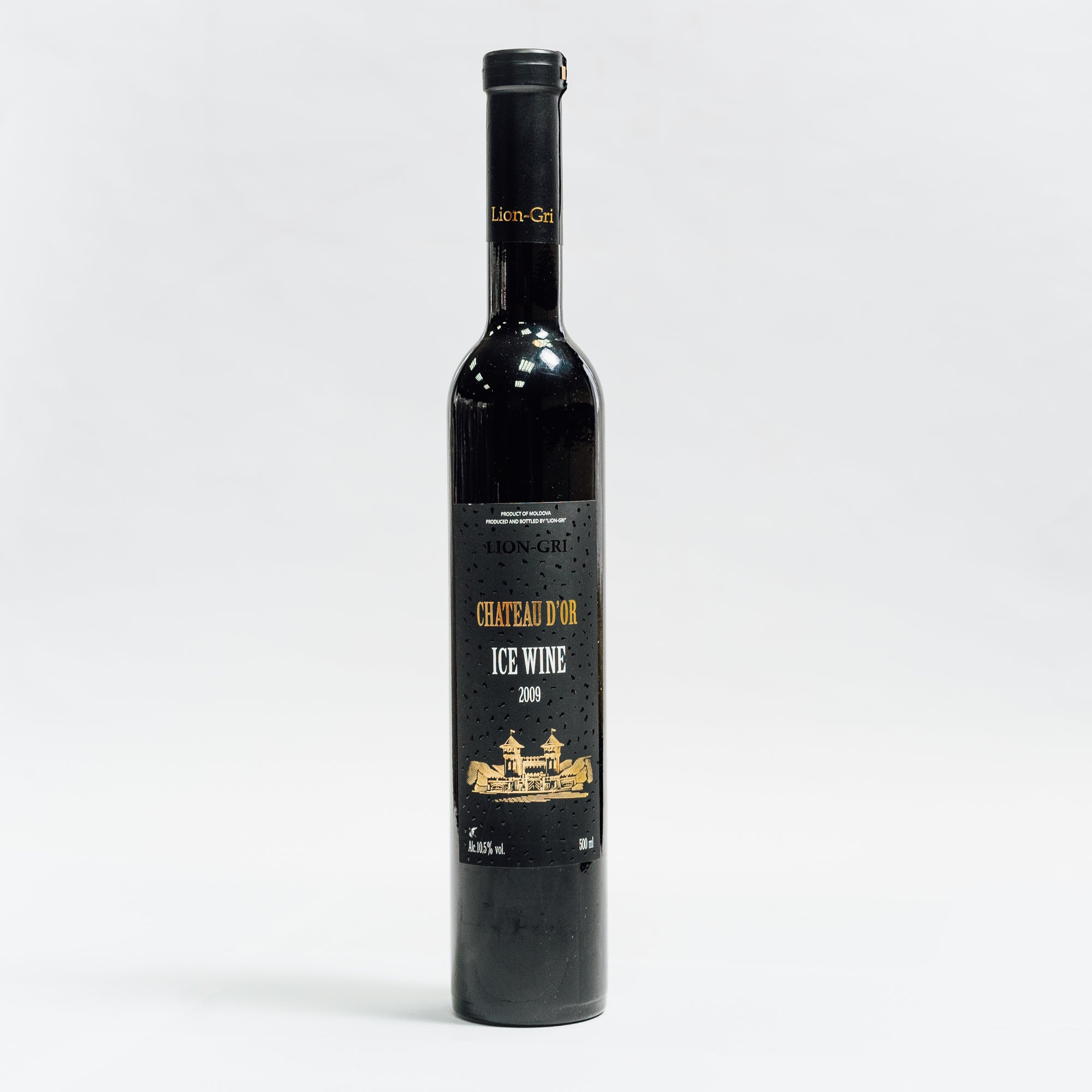 Sticlă neagră Château d'Or Ice Wine 500ml Lion-gri cu etichetă aurie.
