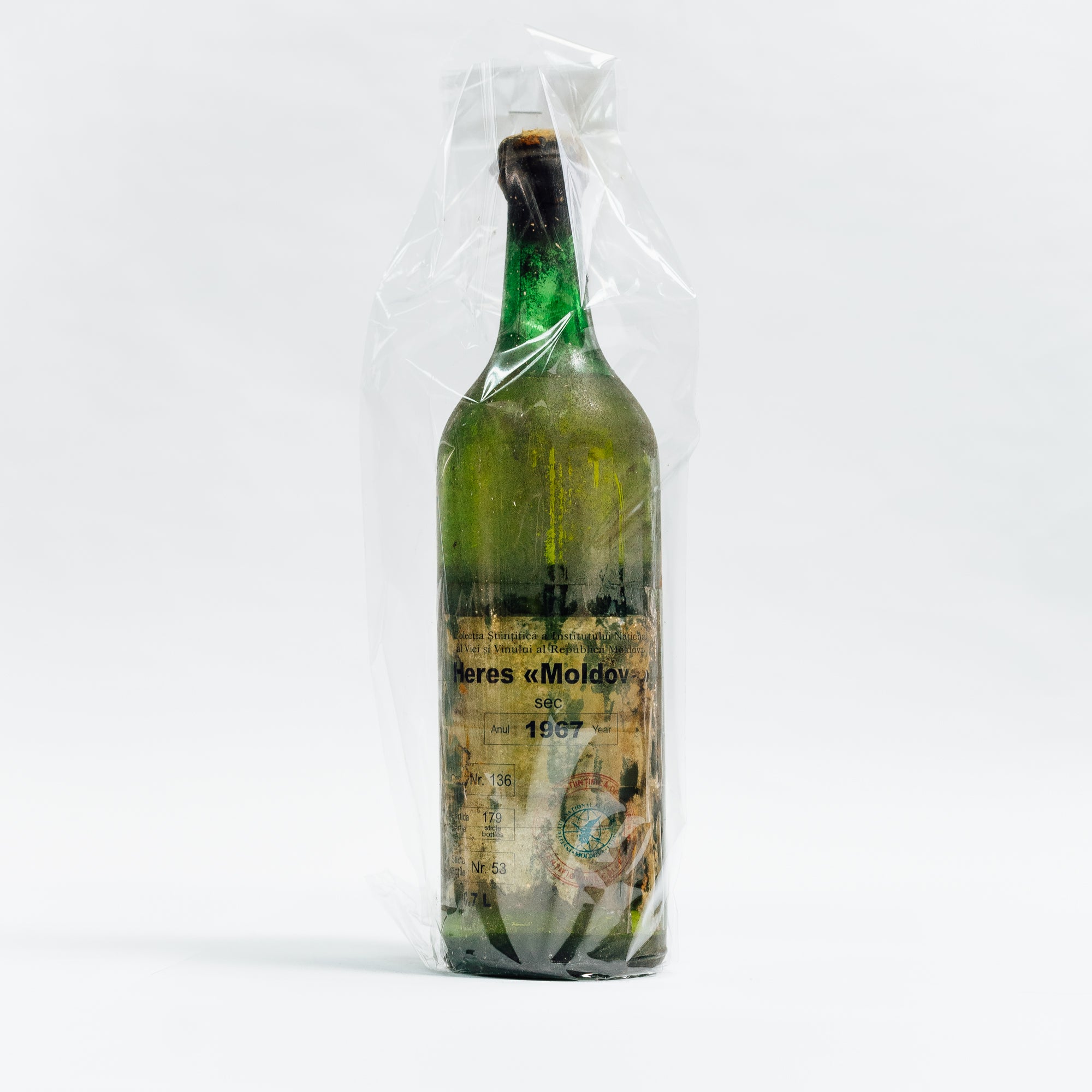 Vin de colecție Lion-gri Heres Moldova sec 1967, sticlă verde, 700ml.